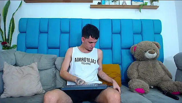 boy Dirty X online show from 8, 2, 2026