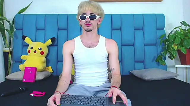 boy Dirty X online show from 10, 7, 2026