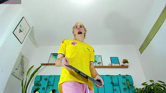 boy Dirty X online show from 31, 7, 2026