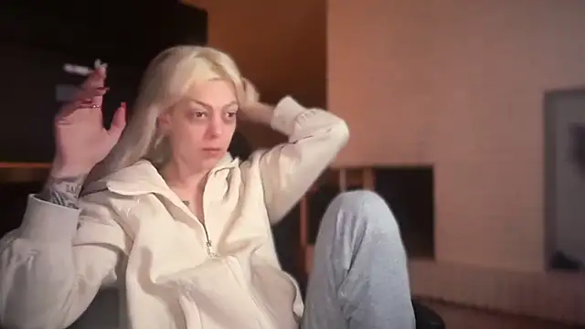 Melina Diamond online show from 13, 1, 2026