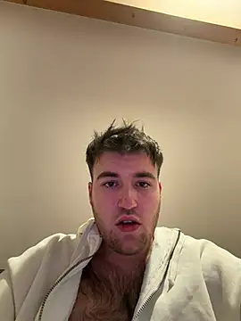 KinkyLovePublic online show from 12, 4, 2026