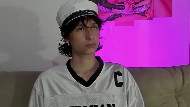 Snapshot of cirosky_elchicopolla chatting on 17, 3, 2026 cirosky elchicopolla online show from 17, 3, 2026