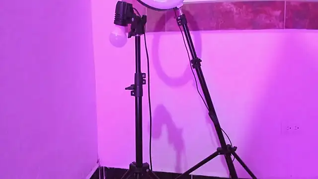 Snapshot of cirosky_elchicopolla chatting on 20, 3, 2026 cirosky elchicopolla online show from 20, 3, 2026