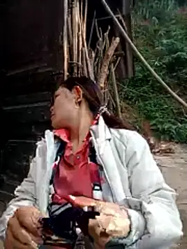 Snapshot of Girl_cutee chatting on 12, 1, 2026 Girl cutee online show from 12, 1, 2026