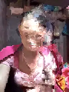 Snapshot of Girl_cutee chatting on 18, 1, 2026 Girl cutee online show from 18, 1, 2026