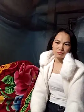 Snapshot of Girl_cutee chatting on 1, 2, 2026 Girl cutee online show from 1, 2, 2026