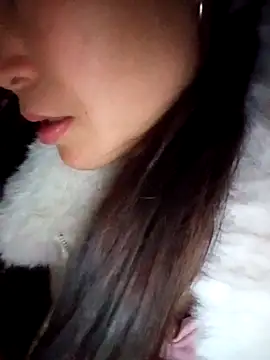 Snapshot of Girl_cutee chatting on 11, 2, 2026 Girl cutee online show from 11, 2, 2026