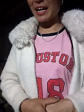 Snapshot of Girl_cutee chatting on 15, 3, 2026 Girl cutee online show from 15, 3, 2026