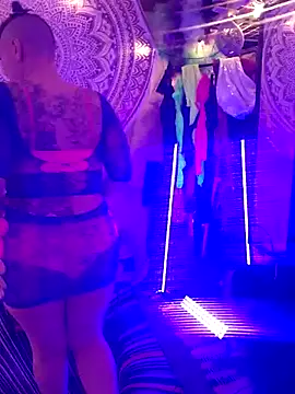 Snapshot of infinirose chatting on 18, 3, 2026 infinirose online show from 18, 3, 2026