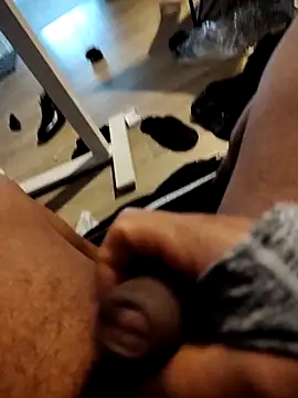 Snapshot of joaquinvaladez chatting on 6, 3, 2026 joaquinvaladez online show from 6, 3, 2026