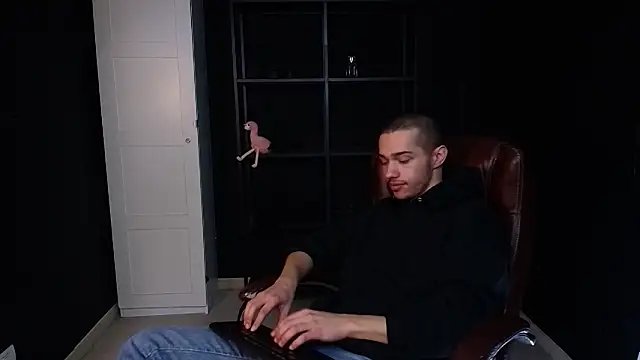 Snapshot of KaydenDrew chatting on 3, 2, 2026 KaydenDrew online show from 3, 2, 2026