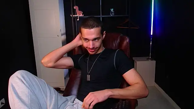 Snapshot of KaydenDrew chatting on 15, 2, 2026 KaydenDrew online show from 15, 2, 2026