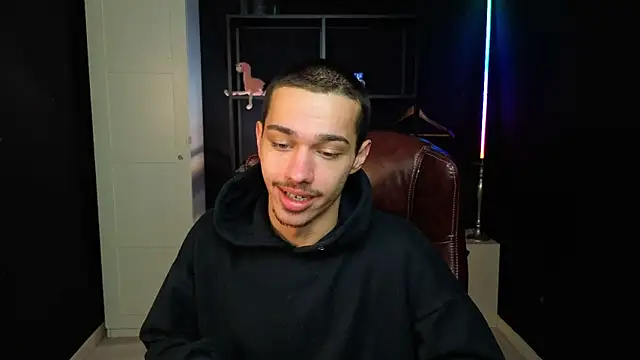 Snapshot of KaydenDrew chatting on 18, 2, 2026 KaydenDrew online show from 18, 2, 2026