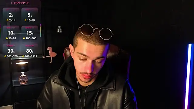 Snapshot of KaydenDrew chatting on 8, 3, 2026 KaydenDrew online show from 8, 3, 2026