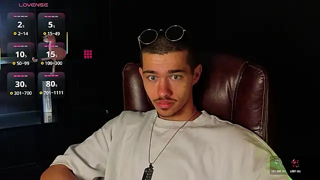 Snapshot of KaydenDrew chatting on 12, 3, 2026 KaydenDrew online show from 12, 3, 2026