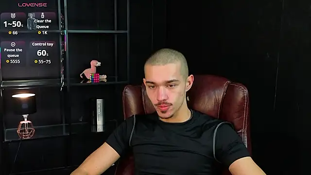 Snapshot of KaydenDrew chatting on 18, 3, 2026 KaydenDrew online show from 18, 3, 2026