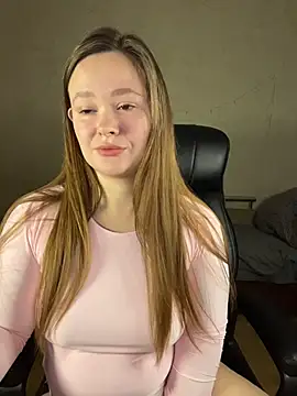 Snapshot of CaramelleSugarr chatting on 4, 2, 2026 CaramelleSugarr online show from 4, 2, 2026