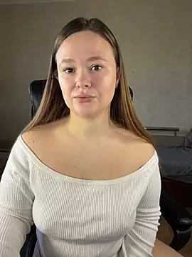 Snapshot of CaramelleSugarr chatting on 5, 2, 2026 CaramelleSugarr online show from 5, 2, 2026