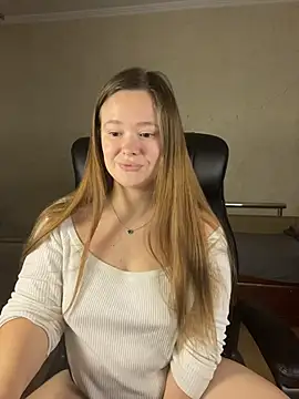 Snapshot of CaramelleSugarr chatting on 18, 2, 2026 CaramelleSugarr online show from 18, 2, 2026