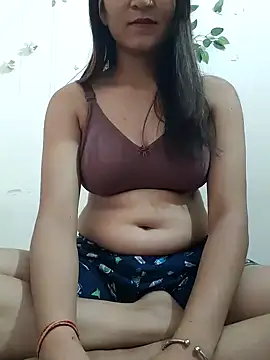 Snapshot of mayrakhan11 chatting on 7, 3, 2026 mayrakhan11 online show from 7, 3, 2026