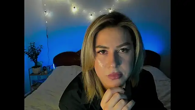 Roxi Joy online show from 18, 1, 2026