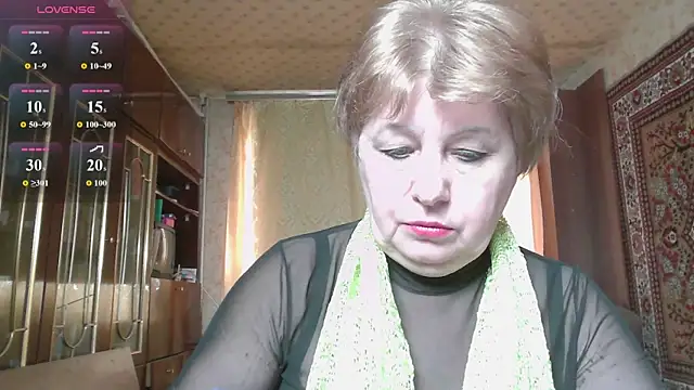 Casey peach online show from 29, 4, 2026