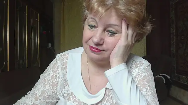 Snapshot of Casey_peach chatting on 23, 7, 2026 Casey peach online show from 23, 7, 2026