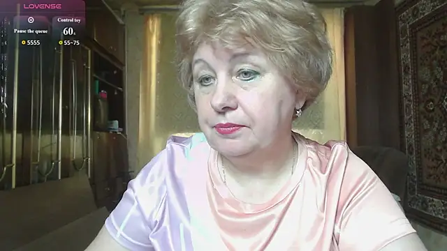 Snapshot of Casey_peach chatting on 2, 8, 2026 Casey peach online show from 2, 8, 2026