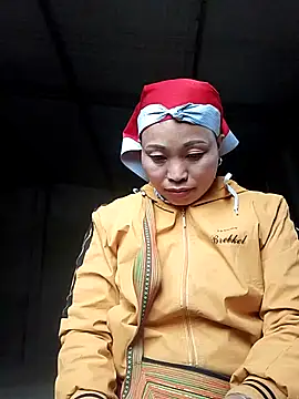 Snapshot of Maikha08 chatting on 12, 2, 2026 Maikha08 online show from 12, 2, 2026