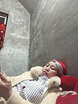 Snapshot of Maikha08 chatting on 21, 2, 2026 Maikha08 online show from 21, 2, 2026