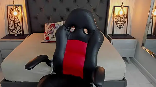 angelinemore online show from 17, 12, 2025