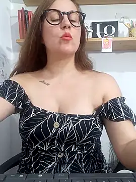 Snapshot of SofiEsteves chatting on 14, 3, 2026 SofiEsteves online show from 14, 3, 2026