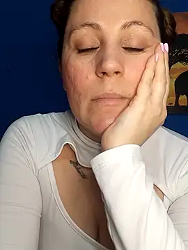 SofiEsteves online show from 28, 6, 2026