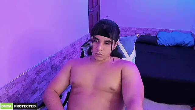 latinboyfit online show from 2, 5, 2026
