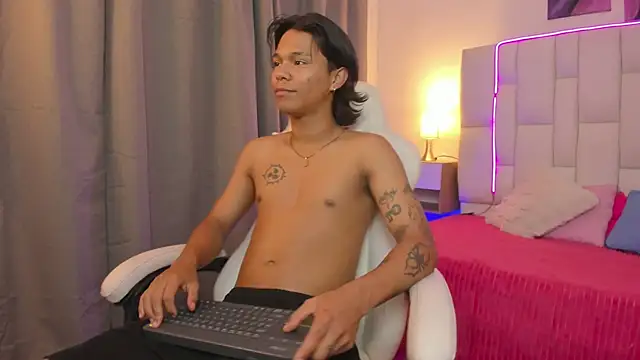 Snapshot of AndyKings_1 chatting on 23, 3, 2026 AndyKings 1 online show from 23, 3, 2026