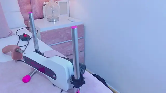 Snapshot of ScarlettFoox chatting on 12, 3, 2026 ScarlettFoox online show from 12, 3, 2026