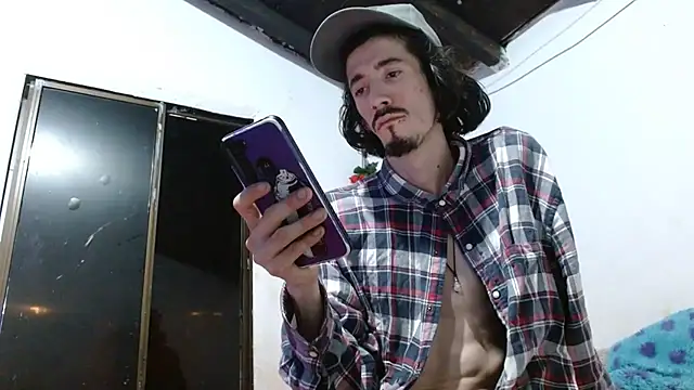 Snapshot of sk8-boy chatting on 15, 7, 2026 sk8-boy online show from 15, 7, 2026