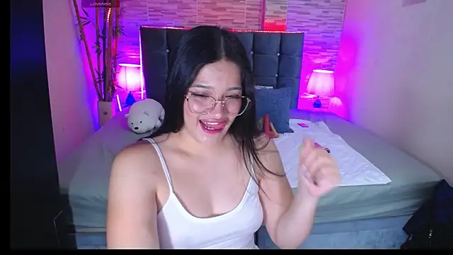 Valeri hot22 online show from 9, 5, 2026