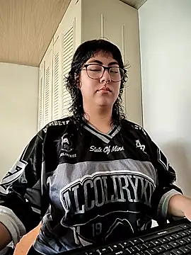 Jasmin switch online show from 6, 8, 2026