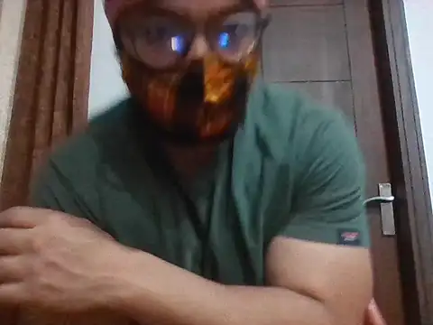 Snapshot of NunnuLelo chatting on 7, 3, 2026 NunnuLelo online show from 7, 3, 2026