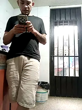 Snapshot of Gloryholeroom chatting on 16, 2, 2026 Gloryholeroom online show from 16, 2, 2026