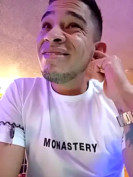 Snapshot of Gloryholeroom chatting on 18, 3, 2026 Gloryholeroom online show from 18, 3, 2026