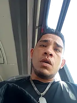 Snapshot of Gloryholeroom chatting on 19, 3, 2026 Gloryholeroom online show from 19, 3, 2026