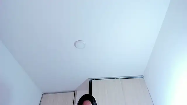 Snapshot of lilybloom69 chatting on 10, 1, 2026 lilybloom69 online show from 10, 1, 2026