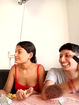 Mei and Gaby online show from 13, 3, 2026