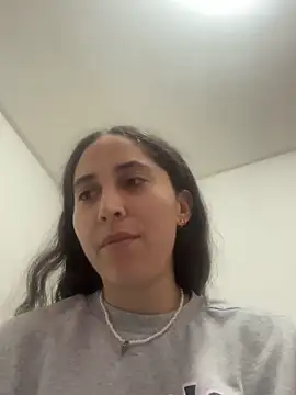 LatinDoll8 online show from 18, 4, 2026
