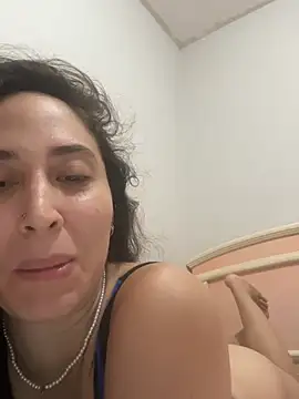 LatinDoll8 online show from 21, 4, 2026