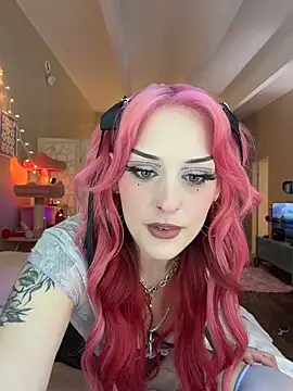 Snapshot of itscleomoon chatting on 5, 3, 2026 itscleomoon online show from 5, 3, 2026