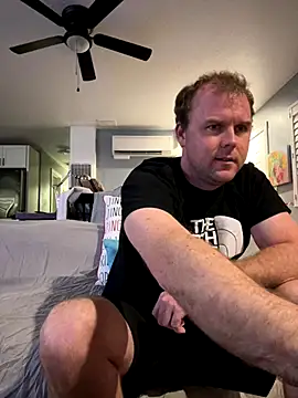 Snapshot of Studmuffin4you chatting on 8, 1, 2026 Studmuffin4you online show from 8, 1, 2026