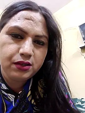 Hotmylips online show from 23, 4, 2026